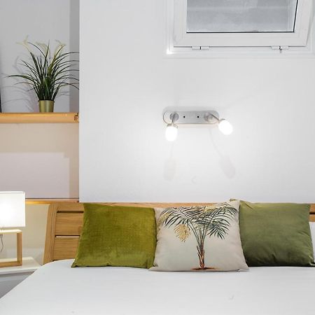 Lodging Apartments Illa Diagonal Barcelona Ngoại thất bức ảnh